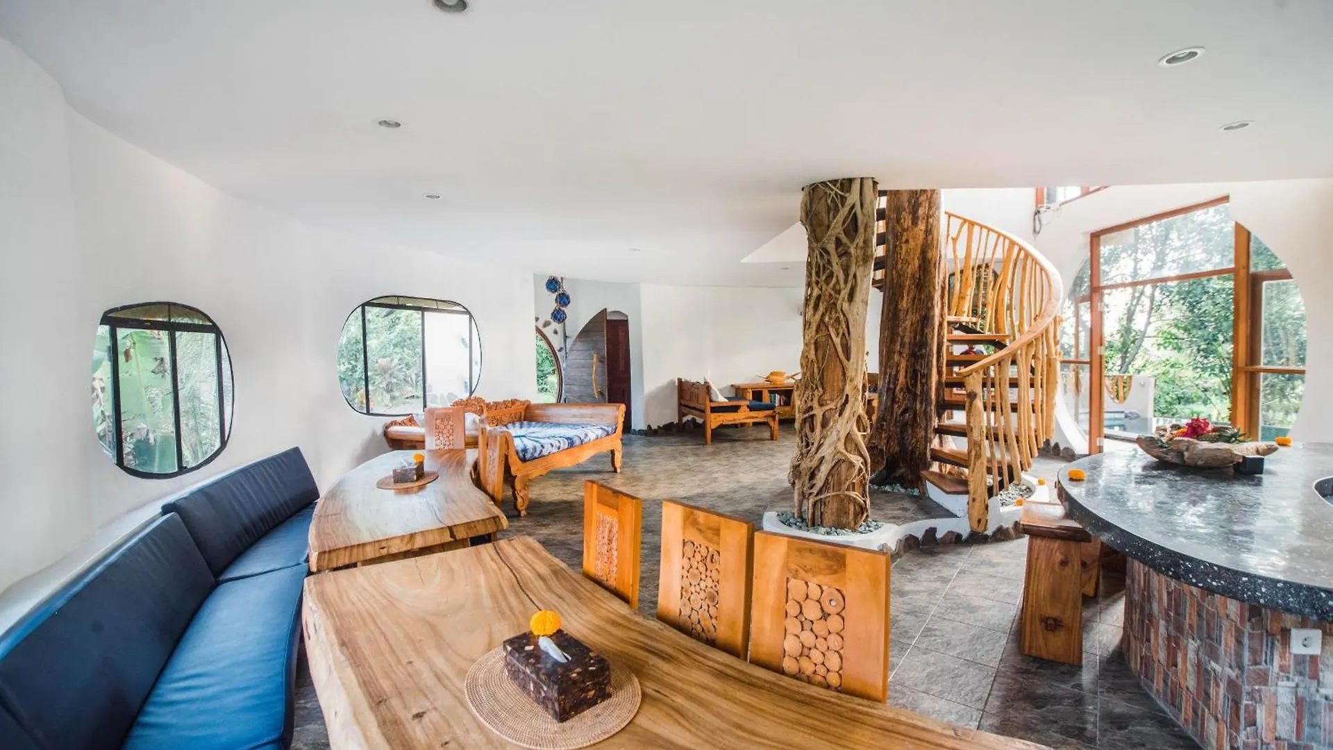 Villa Nautilus Treehouse Ubud