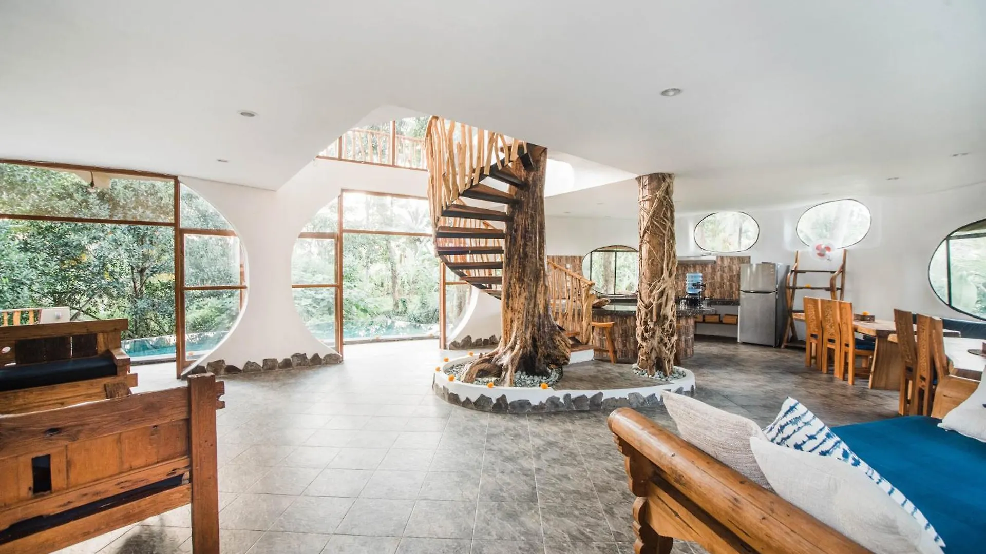 Villa Nautilus Treehouse Ubud
